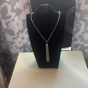 LOFT delicate silver/beads necklace with tassels